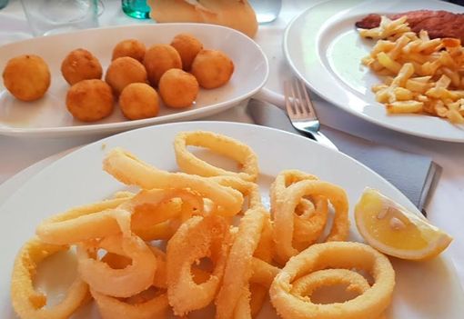 calamares y croquetas