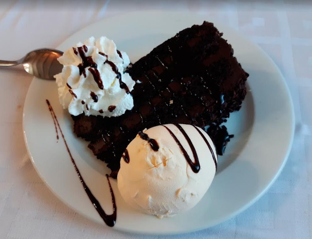 Mesón del Puerto poste con helado 1