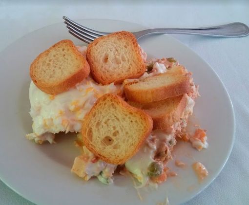  Mesón del Puerto plato de huevo con tostadas